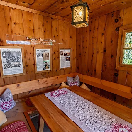 Kirchbichlhof Gmbh Отель Хиппах