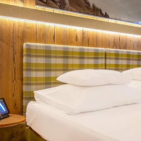 Hotel Kirchbichlhof 3*