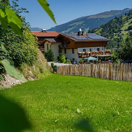 Kirchbichlhof Gmbh Hotel 3*